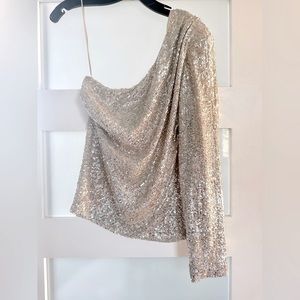 NWT Trina Turk Over the Moon One shoulder Sequin Top